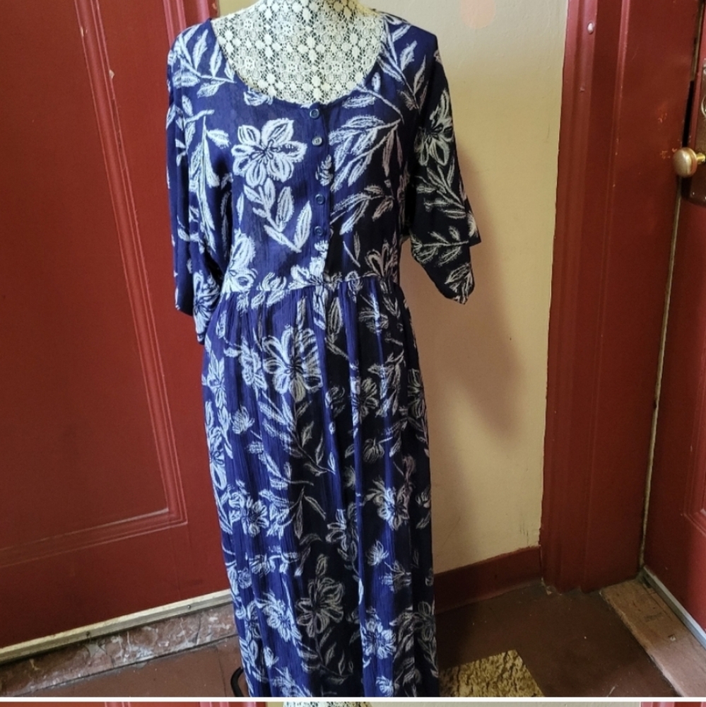 Neelam Belted Blue and White Floral Maxi Dress Free Size (OS)